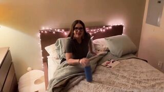 Bananapotato333 Gets Drilled By Her Visitor