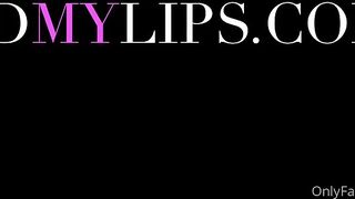 Riley Reid Masturbates With Multiple Cum