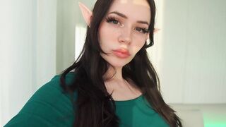 Missslily Shows Ahegao Face While Masturbating With A Dildo