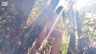 Nikol Foster Pees In The Tree