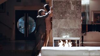 Latina Autumn Falls Gets Pounded Hard On The Couch