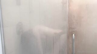 Sushia Gets Fucked Hard While Standing Wet In The Shower