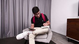 Schoolgirls Melissa Stratton And Tru Kait Threesome With Max Fills