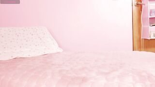 Little Effy Pleasures Herself With A Vibe