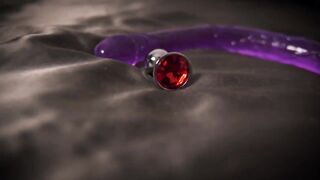 Fleurvanille Sensually Pleasures Her Thirsty Hole