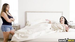 Stepsisters Angela White & Ella Knox Share A Huge BWC