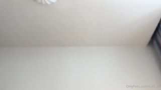 Ruth Lee Using A Vibrator On Her Tight Pussy