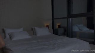 Anna Ralphs Takes A Facial After Sex