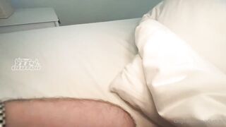 Elly Clutch Morning Sex With A Stranger