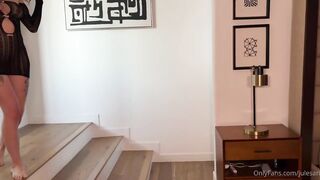Dainty Wilder & Jules Aris Lesbian Fun Session