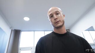 Lia Lin's Pussy Gets Pounded In A Barbershop