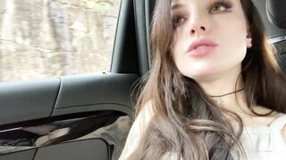 Dainty Wilder Solo Play In The Car